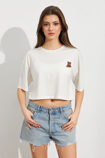 Cool & Sexy Women's White Teddy Bear Embroidered Crop T-Shirt Ats8700