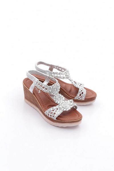 DGN 1042 Sandale de damă cu toc înalt, decorate cu flori de piatră