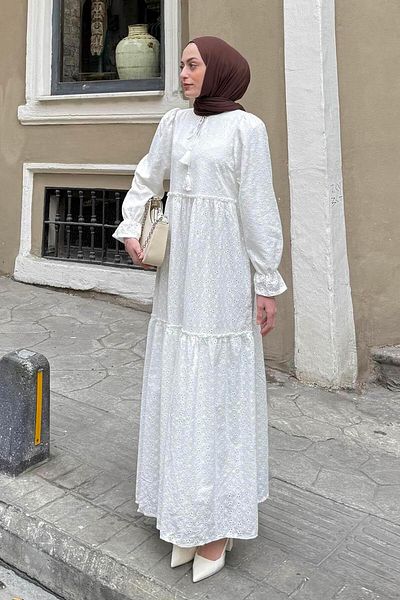 lamelif Φόρεμα με λουλούδια με κέντημα σε λευκό χρώμα