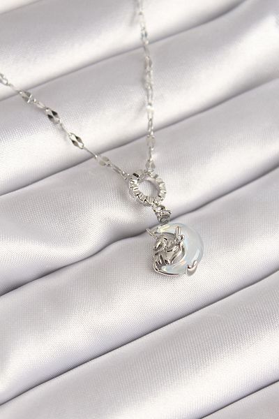 Skygo 316L Steel Silver Color Pearlescent Moon Figure Butterfly Model Women's Necklace - TJ-BKO8427