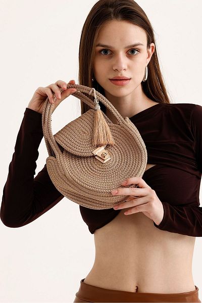 KURGAN TEKSTİL Women's Straw Tassel Detailed Handbag