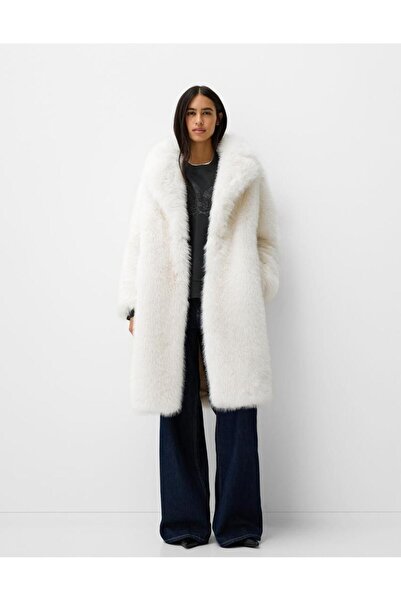 Butik Allbucks Bersh-ka معطف فرو صناعي أبيض من القطيفة Abbrs7778