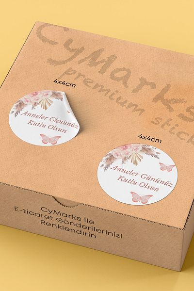 alışveriş kurdu Happy Mother's Day Written Sticker Packaging Shipping Packaging Label - 4X4Cm 70 Pieces