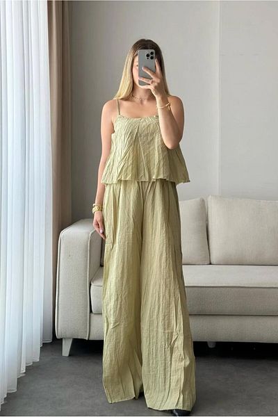 FEMMESTUDIO Women's Khaki Wrinkled Blouse Skirt Set