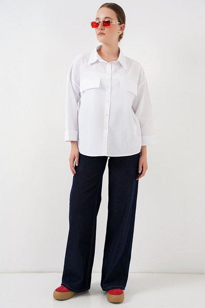 leyla sanat sanata yeni bir bakış açısı Leyla Sanat a New Perspective on Art Pocket Detailed Oversize Shirt 20313 - White