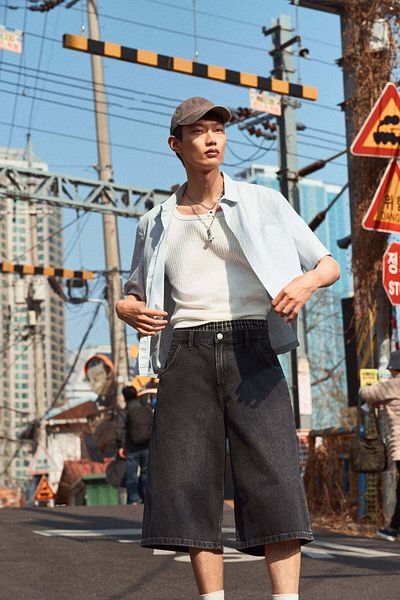 H&M Super Baggy Denim Shorts