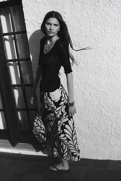 H&M Flared skirt