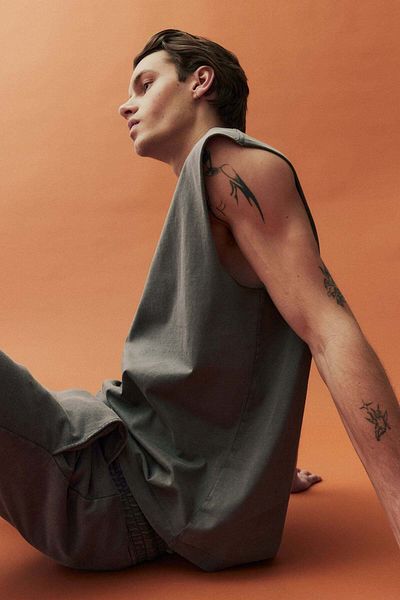 H&M قميص صدرية مغسول بقصّة عادية