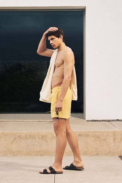 H&M شورت سباحة مجعد