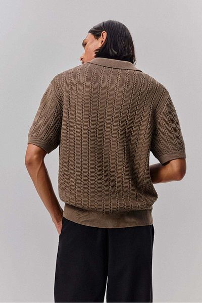 H&M Regular Fit Textured-knit polo shirt
