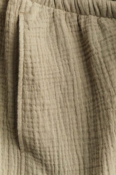 H&M MAMA Drawstring muslin shorts