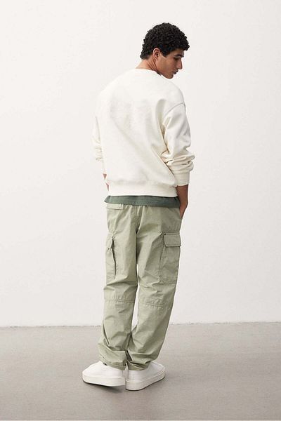 H&M Relaxed Fit Cargo Trousers