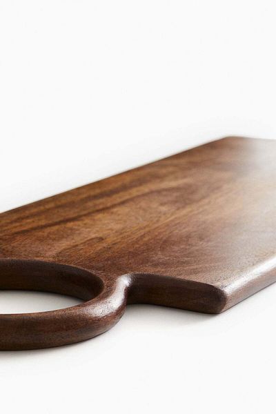 H&M Large mango wood chopping board