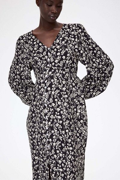 H&M MAMA Button-front dress
