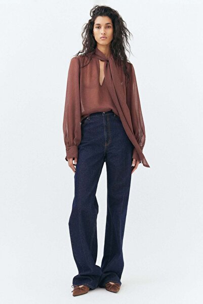 H&M Tie-neck chiffon blouse