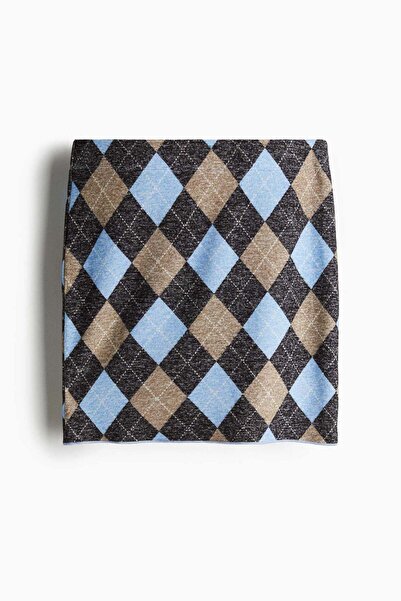 H&M تنورة قصيرة محبوكة بدقة