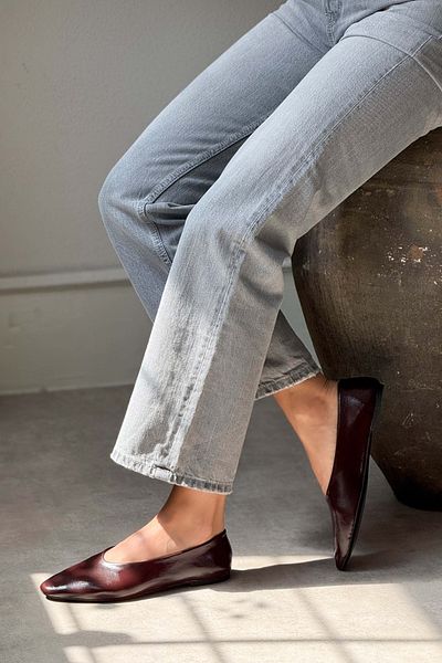 NİŞANTAŞI SHOES Mila Burgundy Wrinkled Matte Flat Sole Women's Ballerinas