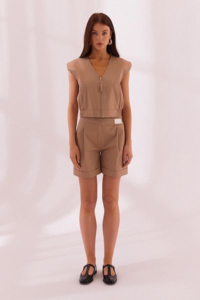 Naar 12716 Vest Mink