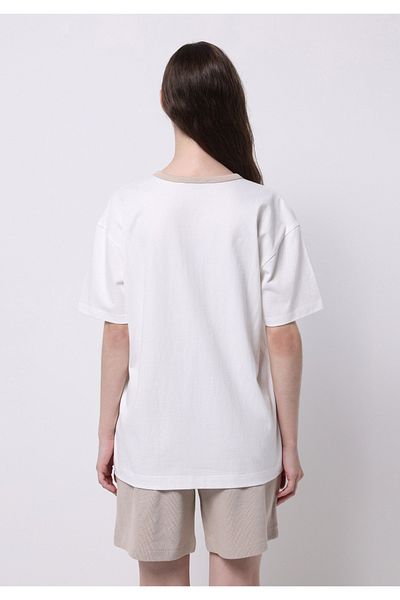 Colin's Relax Fit Round Neck Embroidered Women's White Short Sleeve T-Shirt
