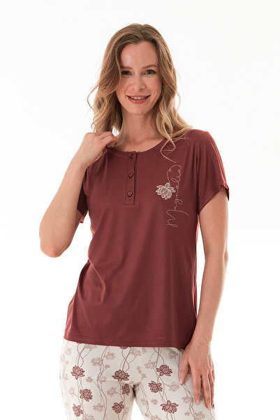 Fulla Moda Çiçek Desenli Kısa Kollu Kapri Pijama Takımı