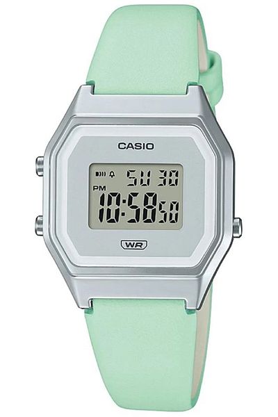 Casio La680wel-3df Women's Wristwatch