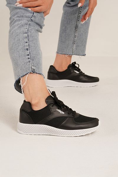 Beyond Women's Black - White Sole Laced Mesh Detailed Leather Sneaker 3cm Byndjack01