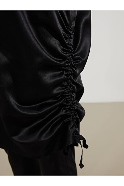 LC Waikiki May, T-Cazz (S5)