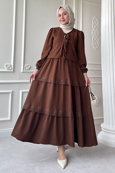 InStyle Set din crep maro amar cu fustă cu dantelă cu panglică