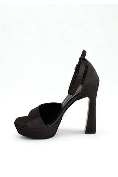 SHOEBOURNE Pantofi de seară cu toc înalt cu platformă din satin cu o singură bandă