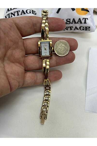 Almera Vintage kadın saati