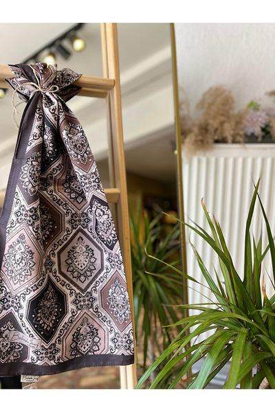 Neva Ethnic Pattern Shawl