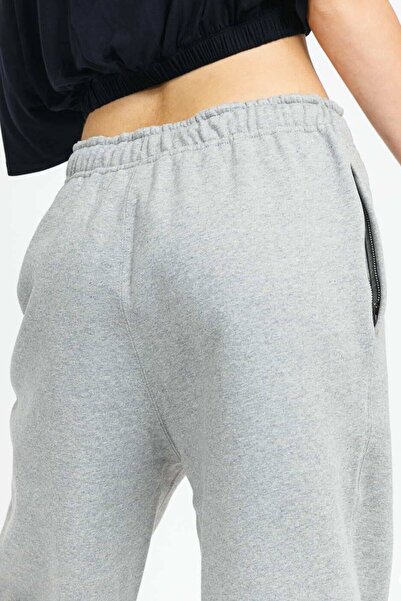 Nike Solo Swoosh Fleece Pant Pamuklu Şardonlu Bol Kesim Yüksek Bel Kadın Eşofman Altı Gri