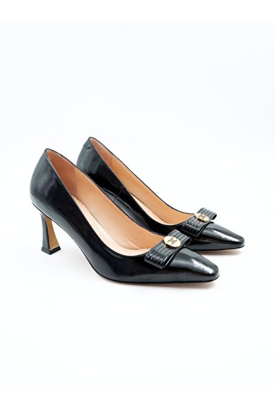 Tenau Kadın Hakiki Deri Topuklu Ayakkabı