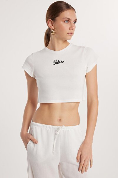 Tudors Women's Slim Fit Slim Fit 100% Cotton Crew Neck Printed White Crop T-Shirt