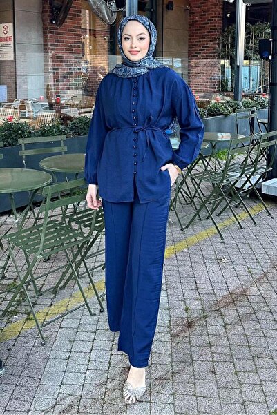 Miraydın Butik بدلة بنطلون بيريت بأزرار للنساء M15807 - أزرق داكن