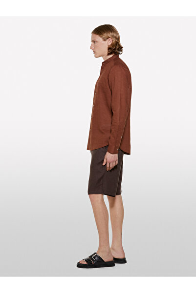 Sisley Ανδρικό σορτς βερμούδας σε σκούρο καφέ 100% λινό, λεπτή εφαρμογή