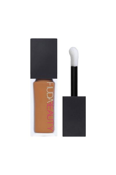 Huda Beauty Matte & Radiant Liquid Concealer - Faux Filt'r Concealer Crumble 7.1N