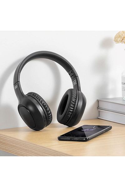 REDz Accessories XO-BE35 Wireless Headphones, 200mAh Capacity, BT 5.2, Over-Ear, 15 Hours, Microphone, Black