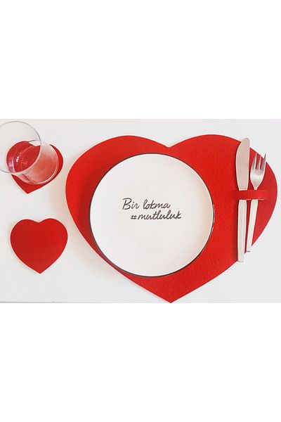 KozaX Plates Placemats for Tables Runner & Placemat, Red Heart Felt