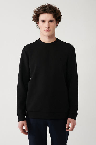 Avva Erkek Siyah Bisiklet Yaka Esnek Yumuşak Doku İnterlok Kumaş Basic Regular Fit Sweatshirt B001100
