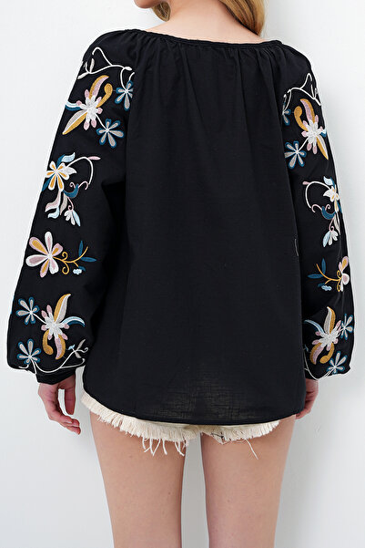 VAGGON Women's Black V-Neck Embroidery Embroidered Balloon Sleeve Slim Summer Linen Blouse Prmx14104