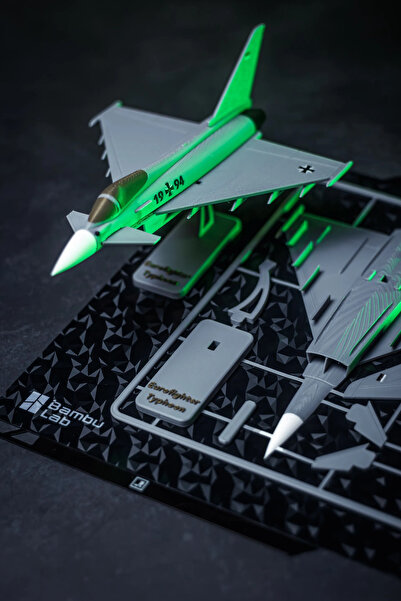 Forge Triverse Eurofighter Typhoon Uçak Model Kiti
