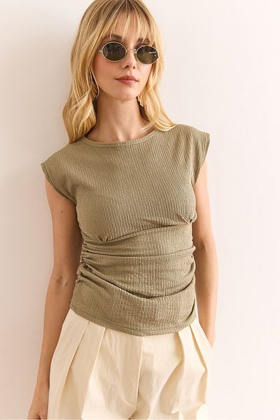 Olalook Γυναικεία Μπεζ ντραπέ Λεπτομερής Crop Twist Μπλούζα BLZ-19002964