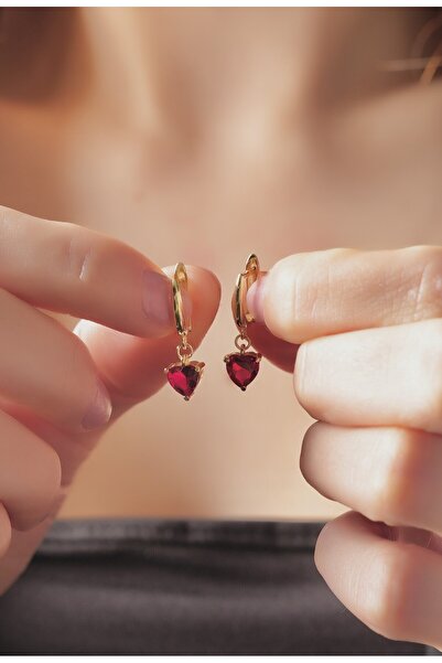 LİNOVE JEWELLERY Ruby Gümüş Kalp Küpe, 925 Ayar Üzeri Altın Kaplama Kırmızı K...