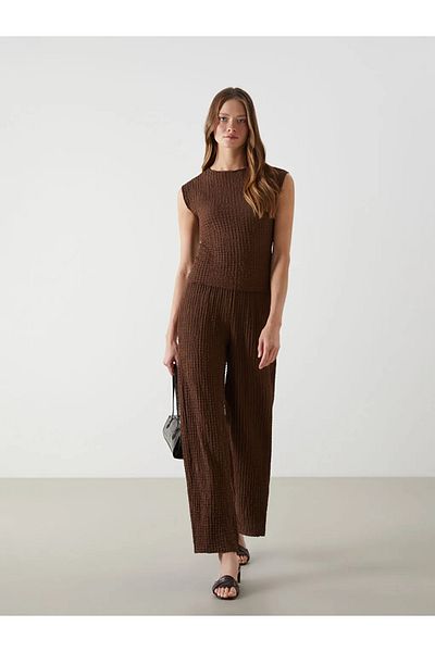 LC Waikiki Brown Crew Neck Textured Women's Athlete t t