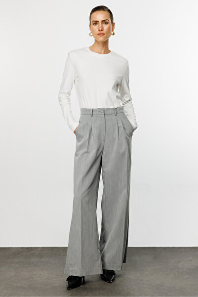 KUAD بنطلون بالازو مطوي باللون الرمادي