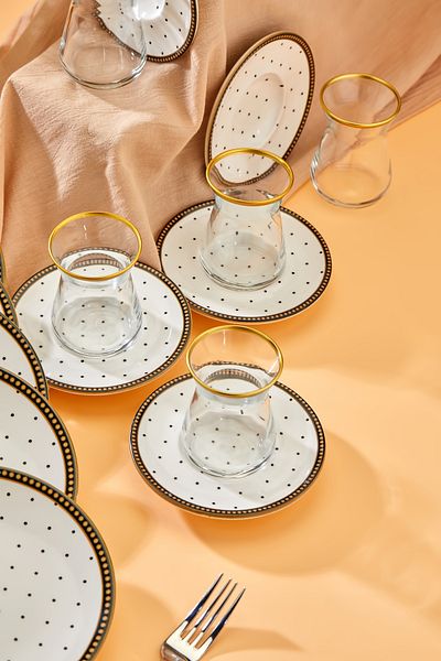 Babion Polka Dot Luxury Ceramic 20 Piece Gift Breakfast Set for 6 People with Tea Cups, Set