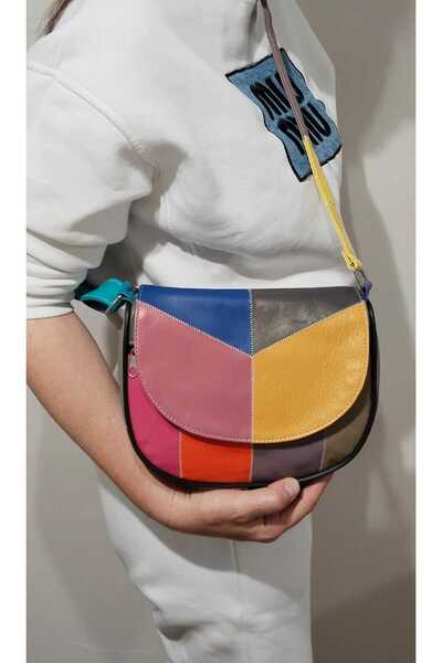 atter GEANT DE FEMEIE CU DESIGN SPECIAL DIN PIELE VERITĂ (23CM X 19CM)