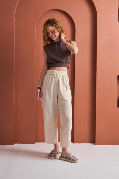 BLUZ NOA - Özgür Ruhlara Özel Crop Kahve