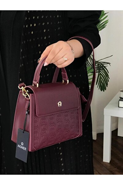 Aigner حقيبة يد نسائيه من اقنر بتصميم انيق ورائع